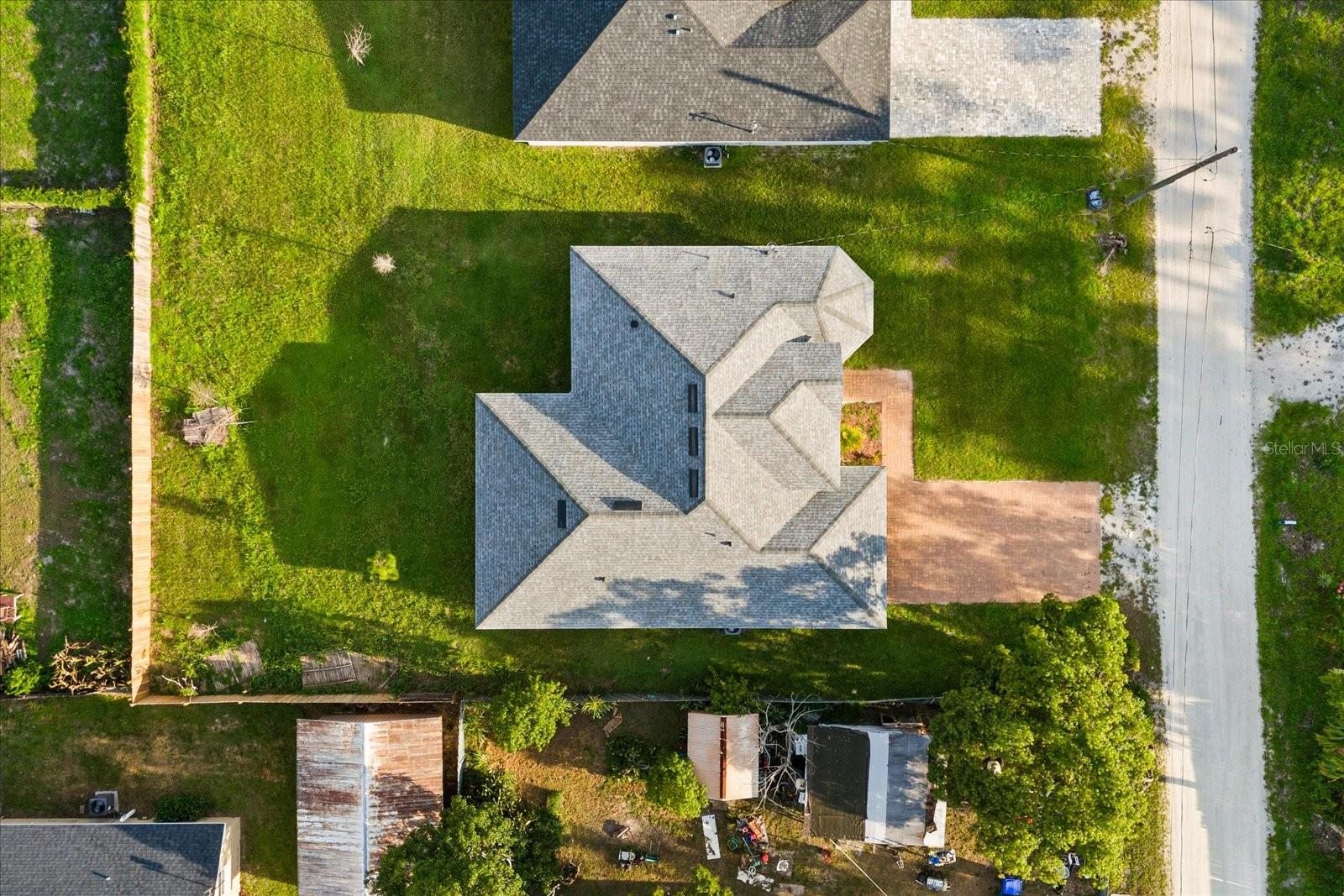 531 RHODES DRIVE