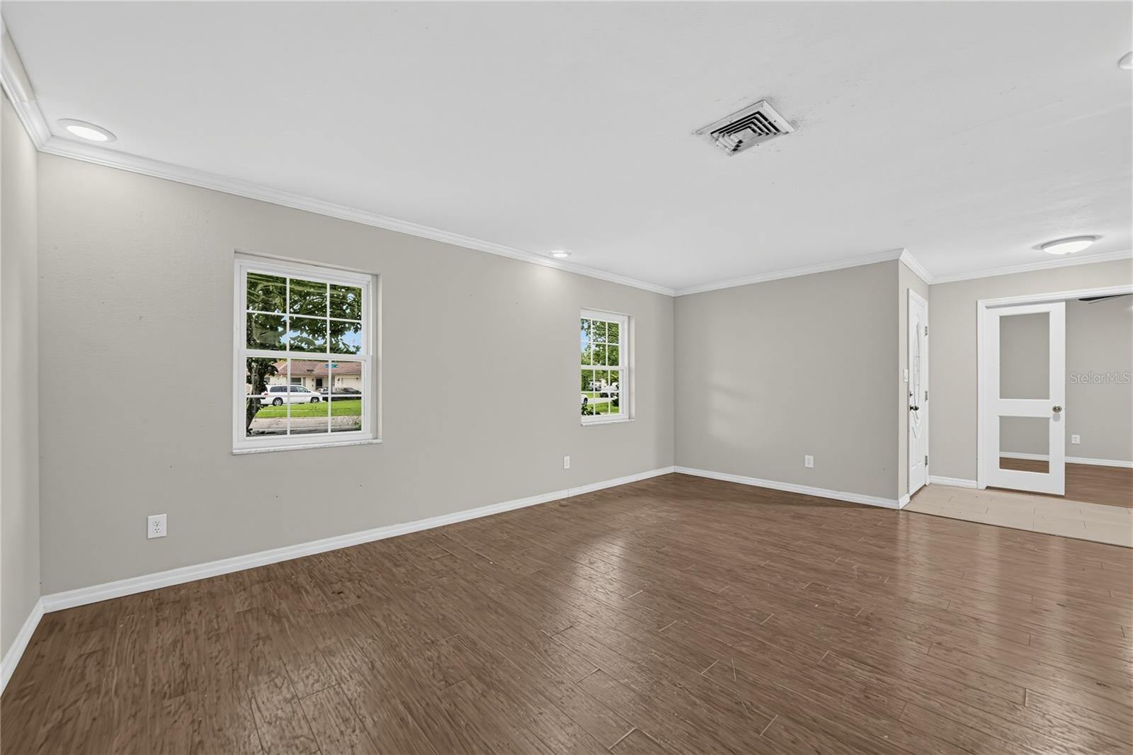 2020 LEANNE COURT