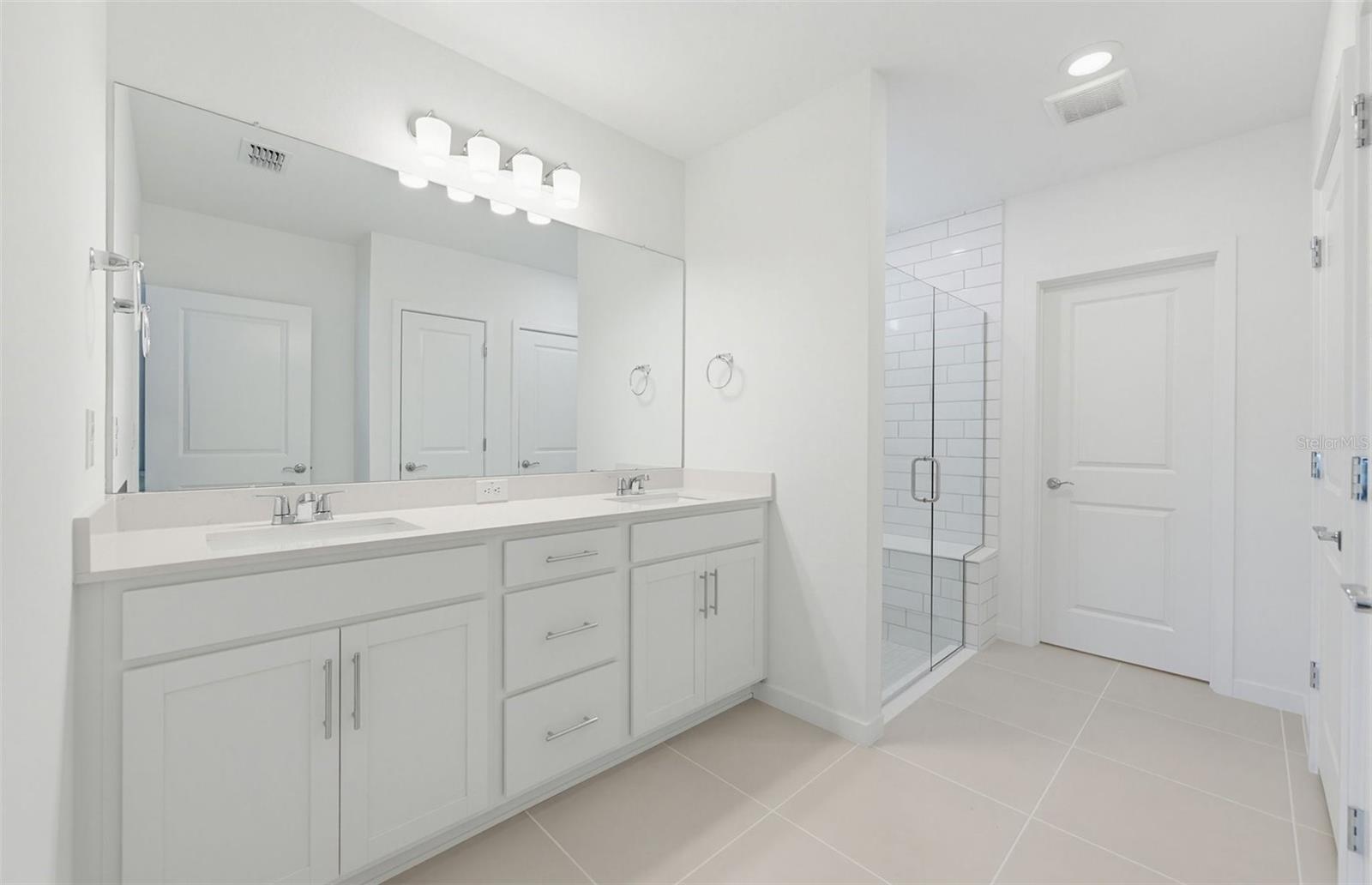 VIDAS WAY LEGACY PHASE 1B - Residential
