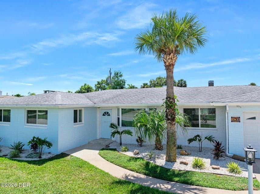 190 ELLICOTT DRIVE