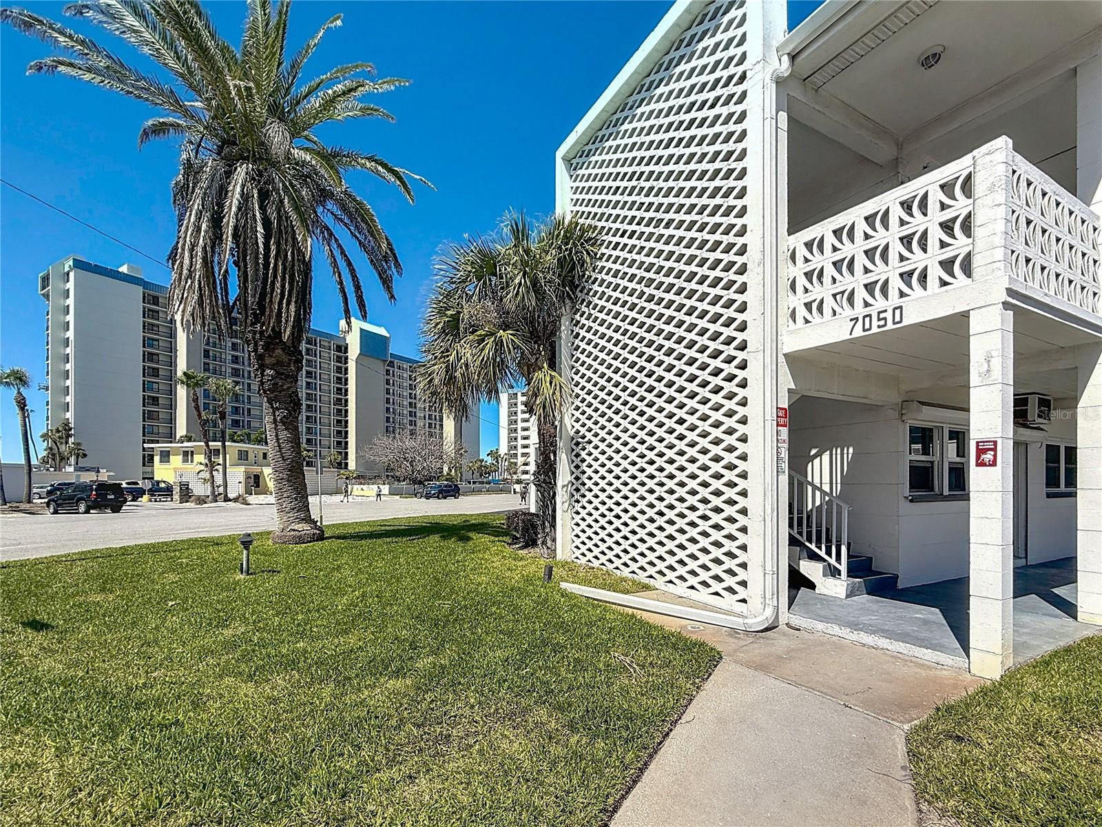 7050 SUNSET WAY 26