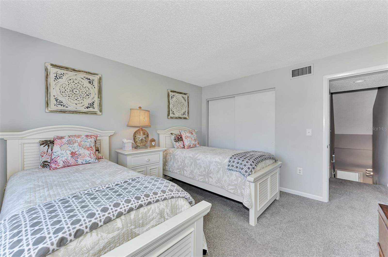MEADOWS THE - Residential Lease