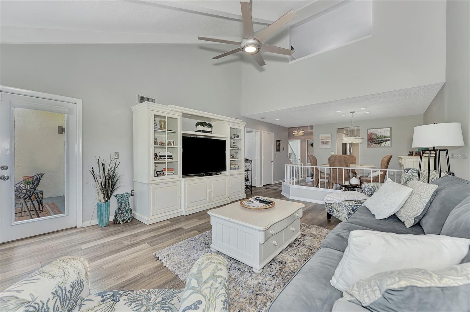 MEADOWS THE - Residential Lease