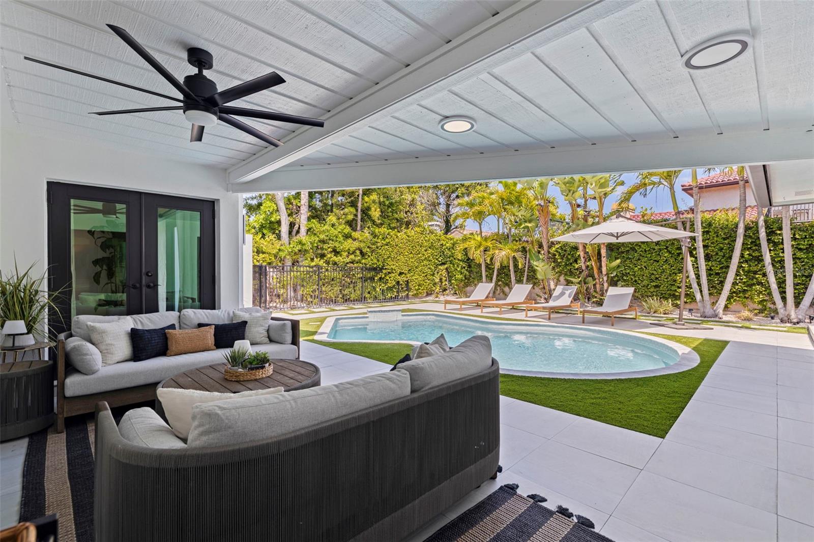 PELICAN ISLAND UNIT 2 - Residential