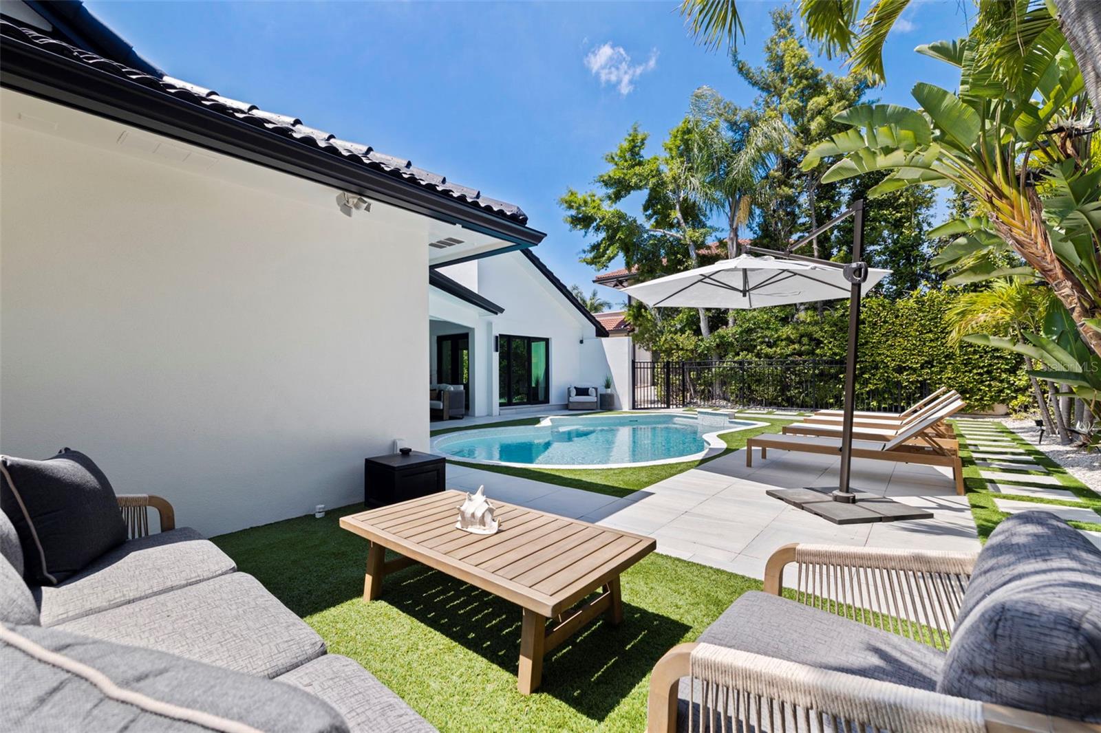 PELICAN ISLAND UNIT 2 - Residential