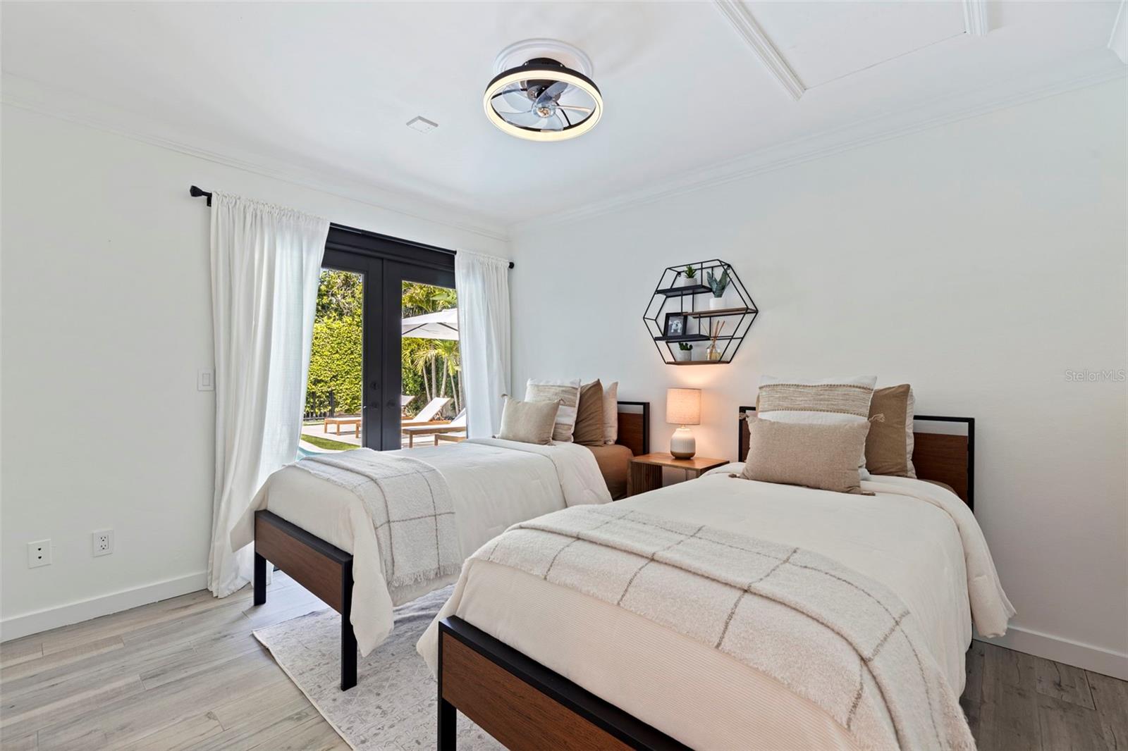 PELICAN ISLAND UNIT 2 - Residential