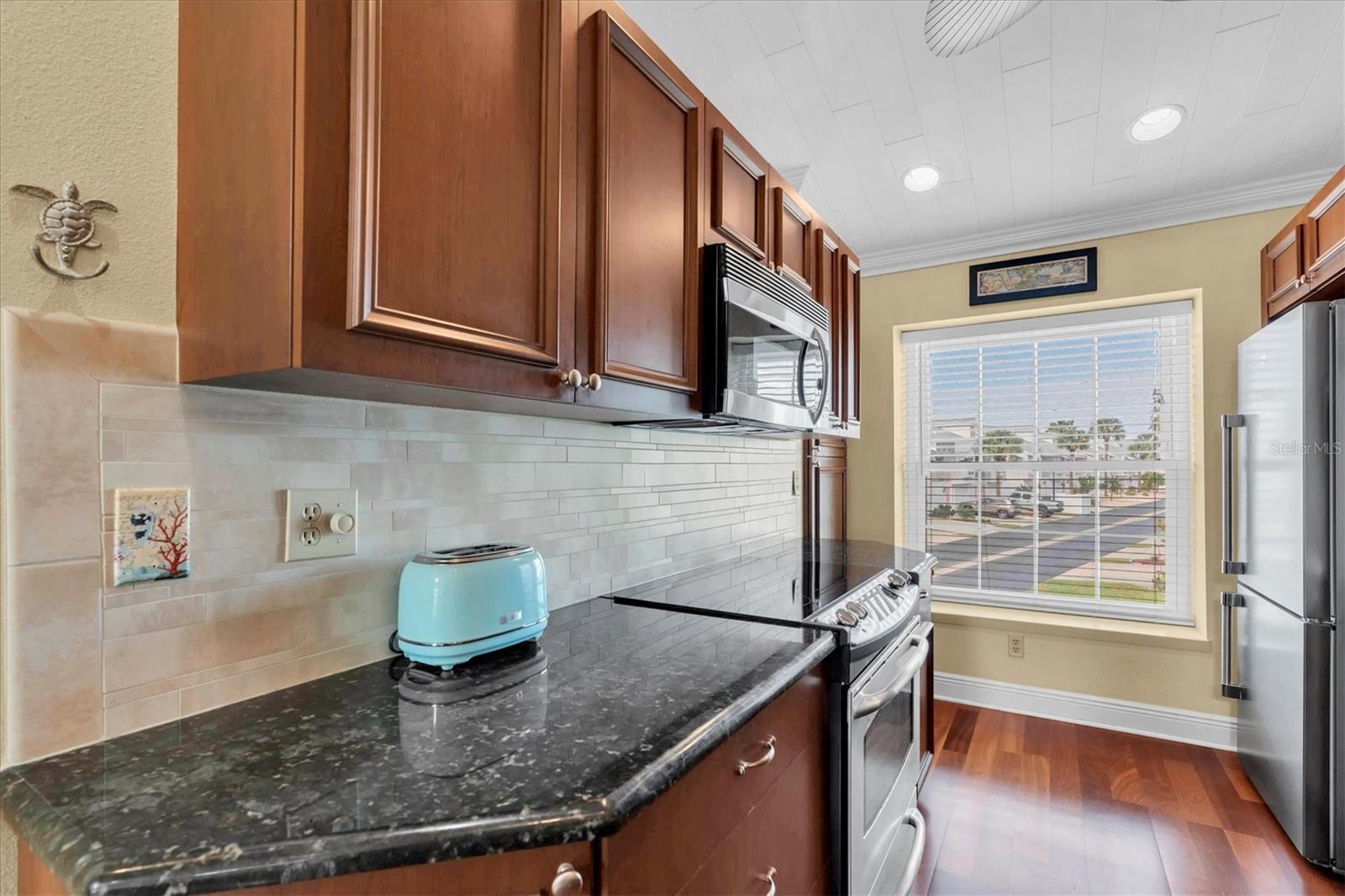 SUN KETCH CONDO - Residential