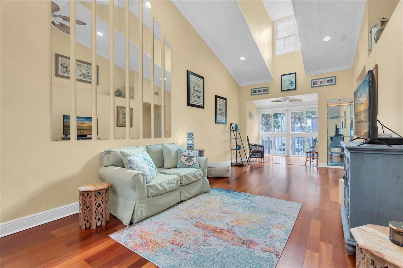 SUN KETCH CONDO - Residential