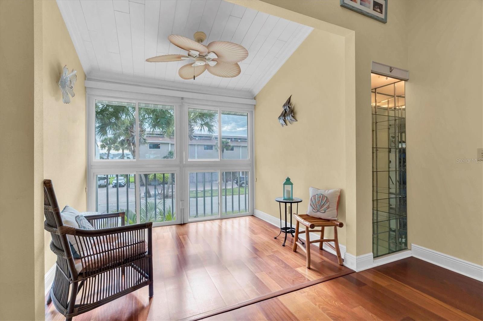 SUN KETCH CONDO - Residential