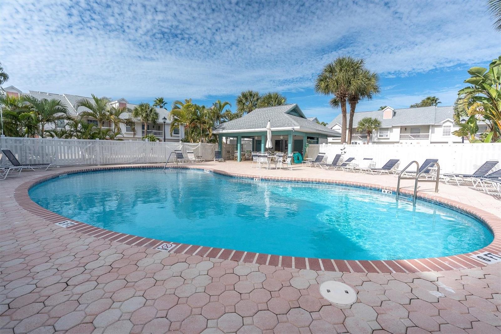 SUN KETCH CONDO - Residential