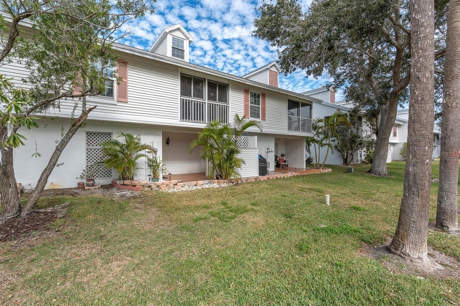 SUN KETCH CONDO - Residential