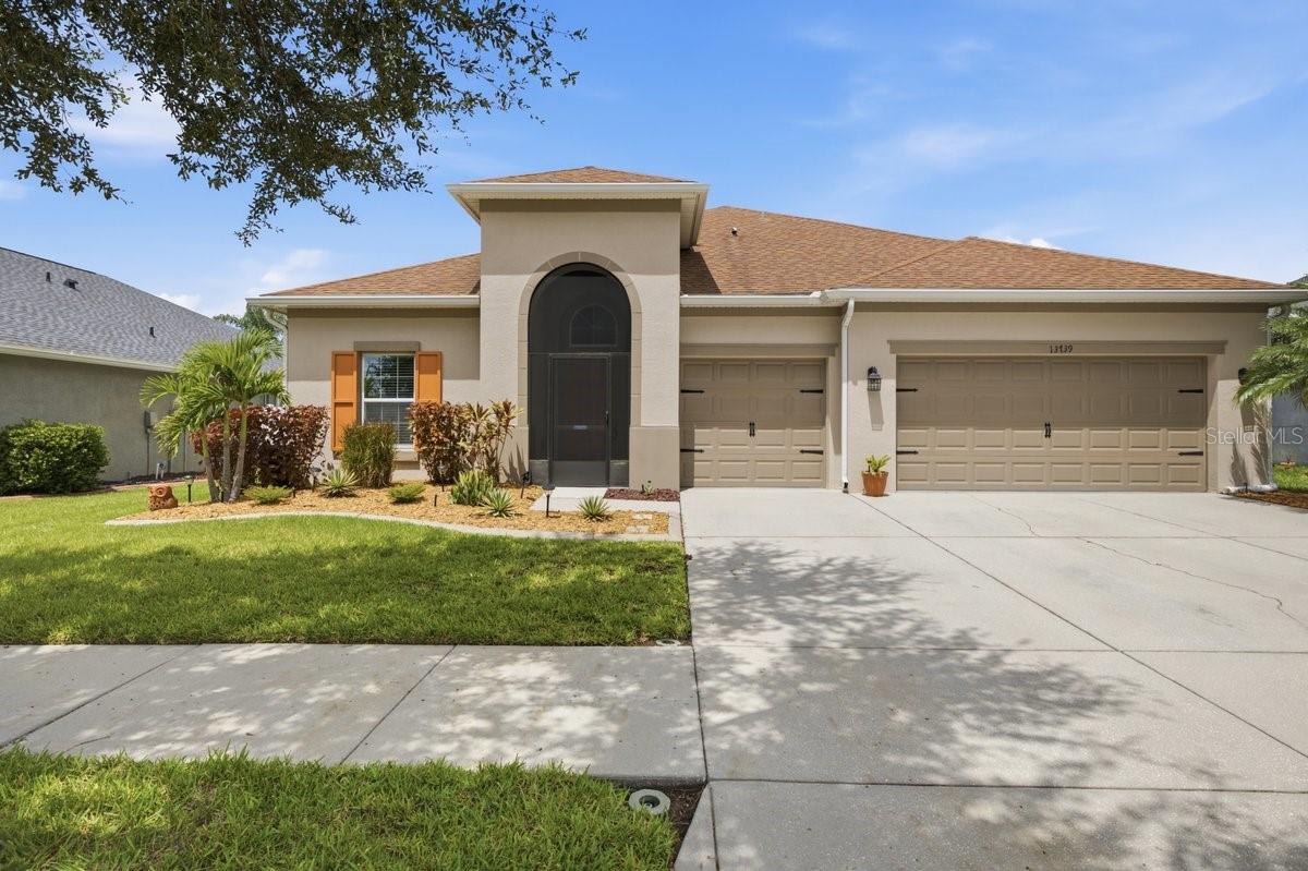 13739 ARTESA BELL DRIVE, RIVERVIEW, FL, 33579 1 13739 ARTESA BELL DRIVE