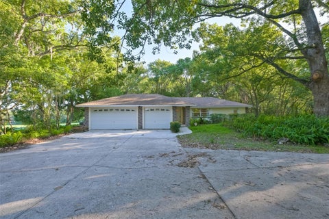 Photo of 36625 Lake Pasadena Road, Dade City, FL 33525 (MLS # TB8516851)