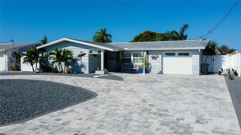 Photo of 13539 Allyn Drive, Hudson, FL 34667 (MLS # W7879021)