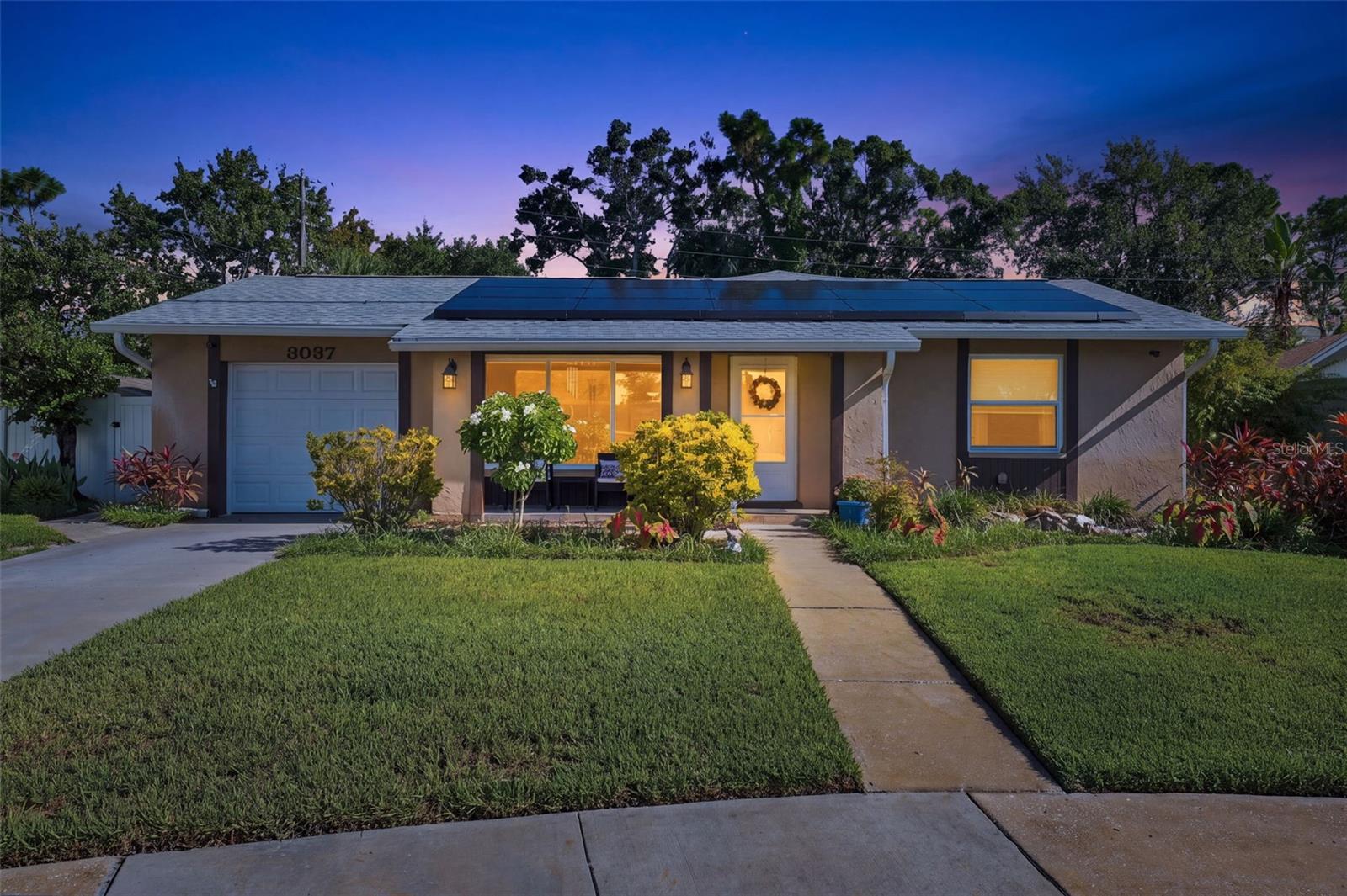8037 POWDER HORN CIRCLE