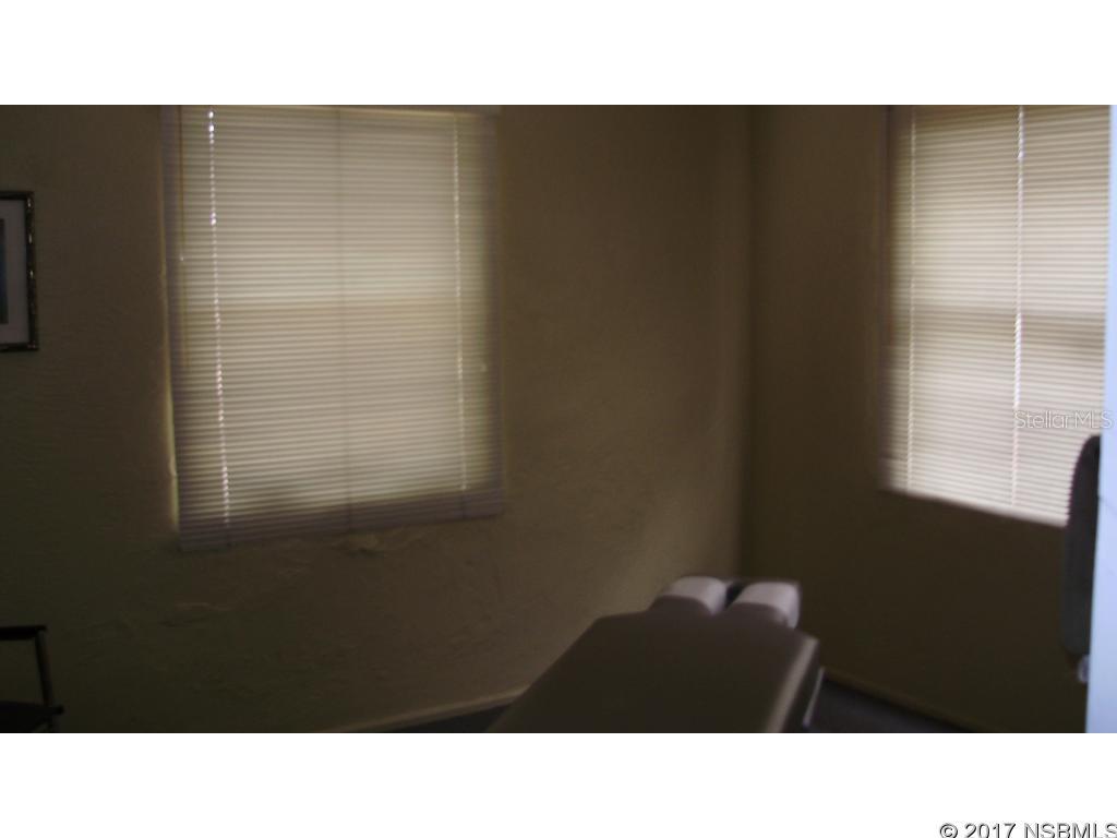 Hawks Park - Commercial Sale