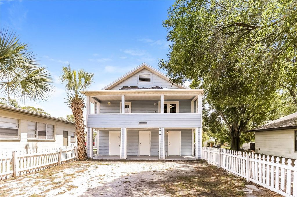 Photo of 4010 1st Avenue S, St Petersburg, FL 33711 (MLS # O6378796)