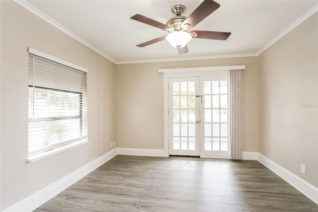 Photo of 4010 1st Avenue S, St Petersburg, FL 33711 (MLS # O6378796)