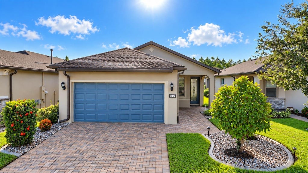 Photo of 1032 Salamanca Place, Davenport, FL 33837 (MLS # S5158924)