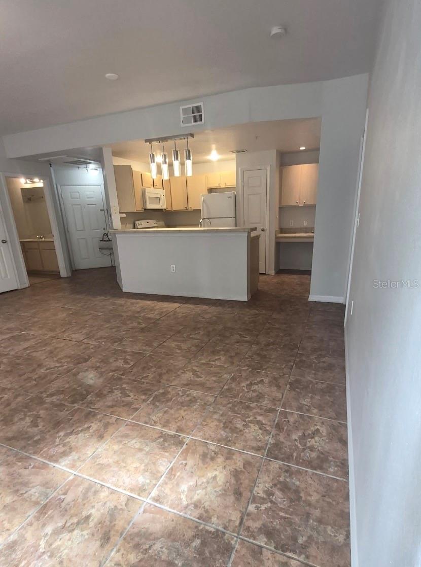 BORDEAUX - Residential Lease