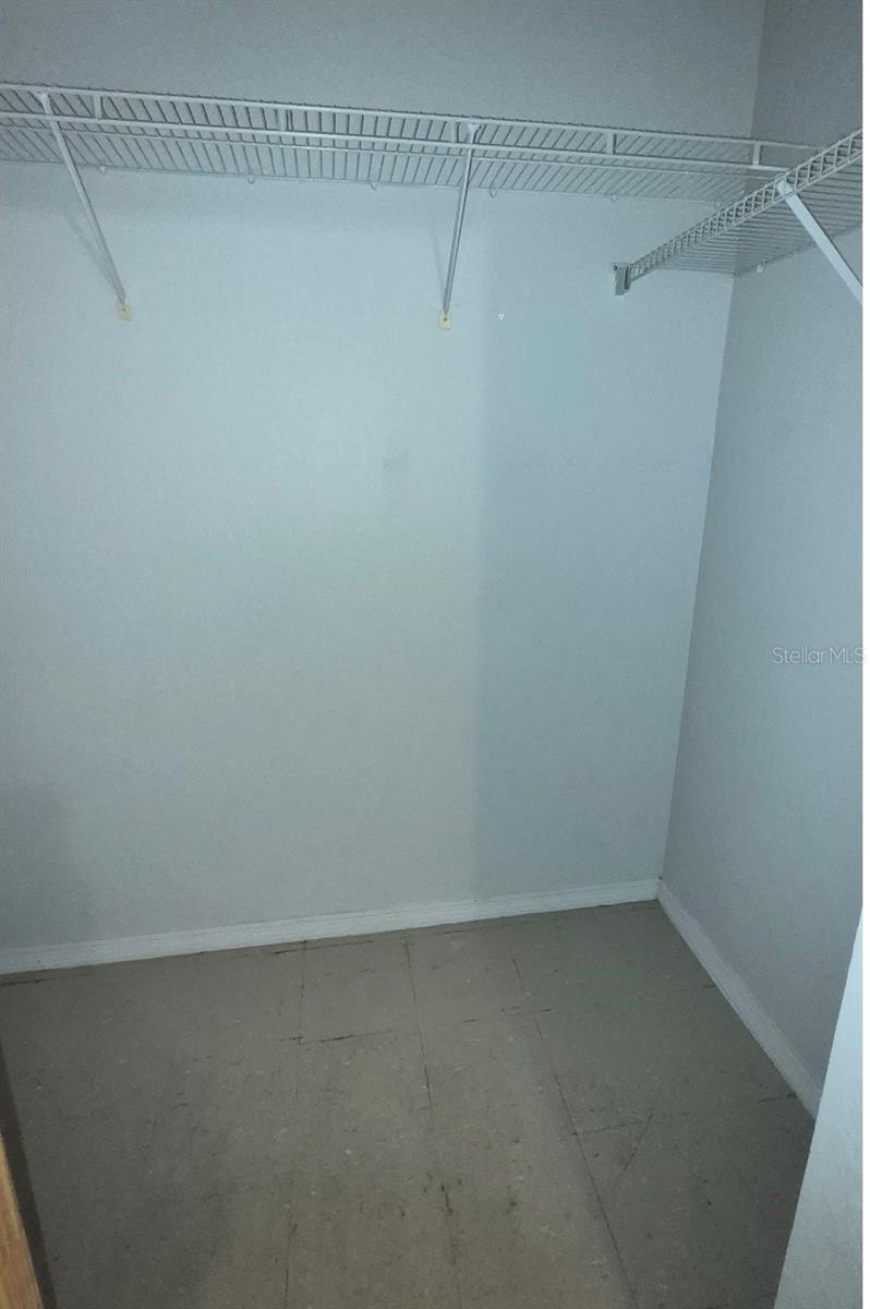 BORDEAUX - Residential Lease