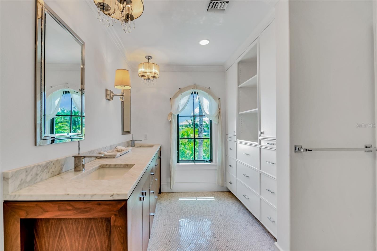 BANYAN TREE ESTATES III - Residential