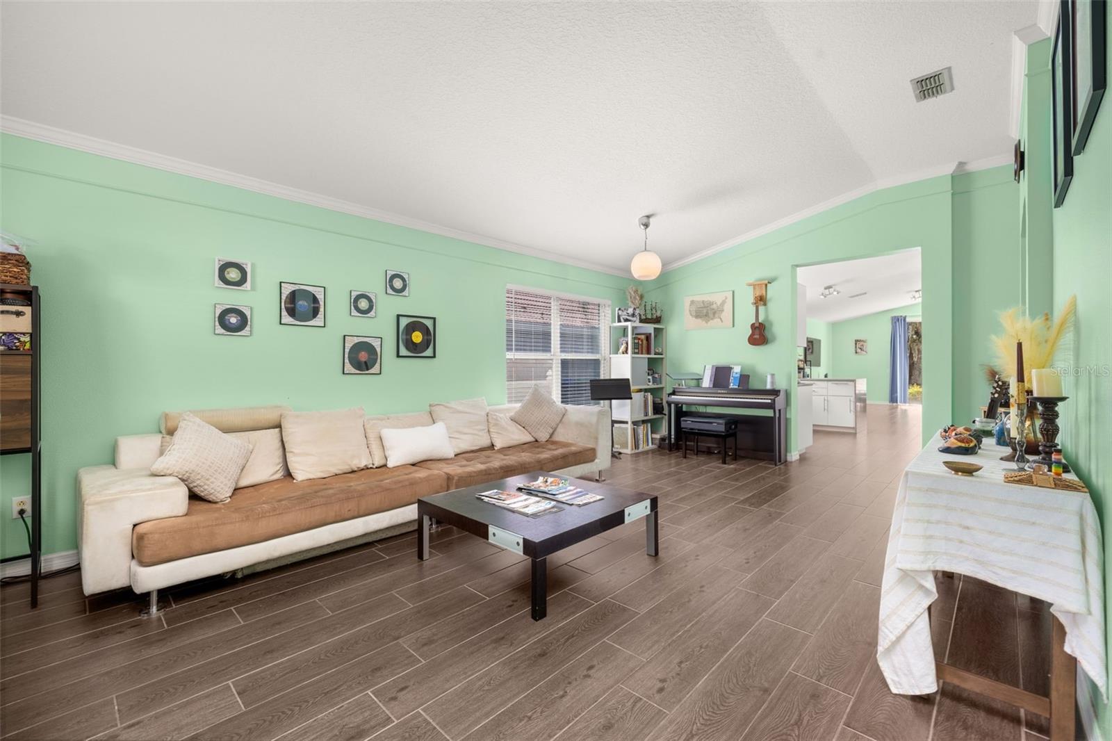 GLENMUIR 48 39 - Residential