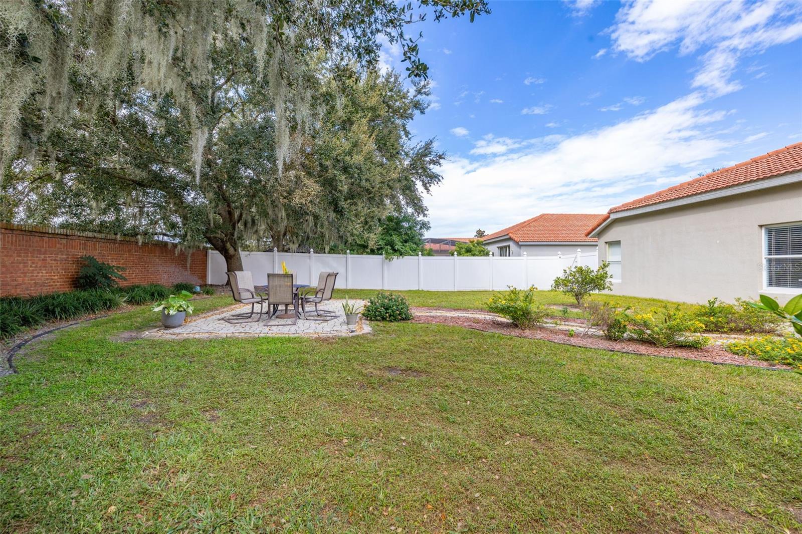 GLENMUIR 48 39 - Residential