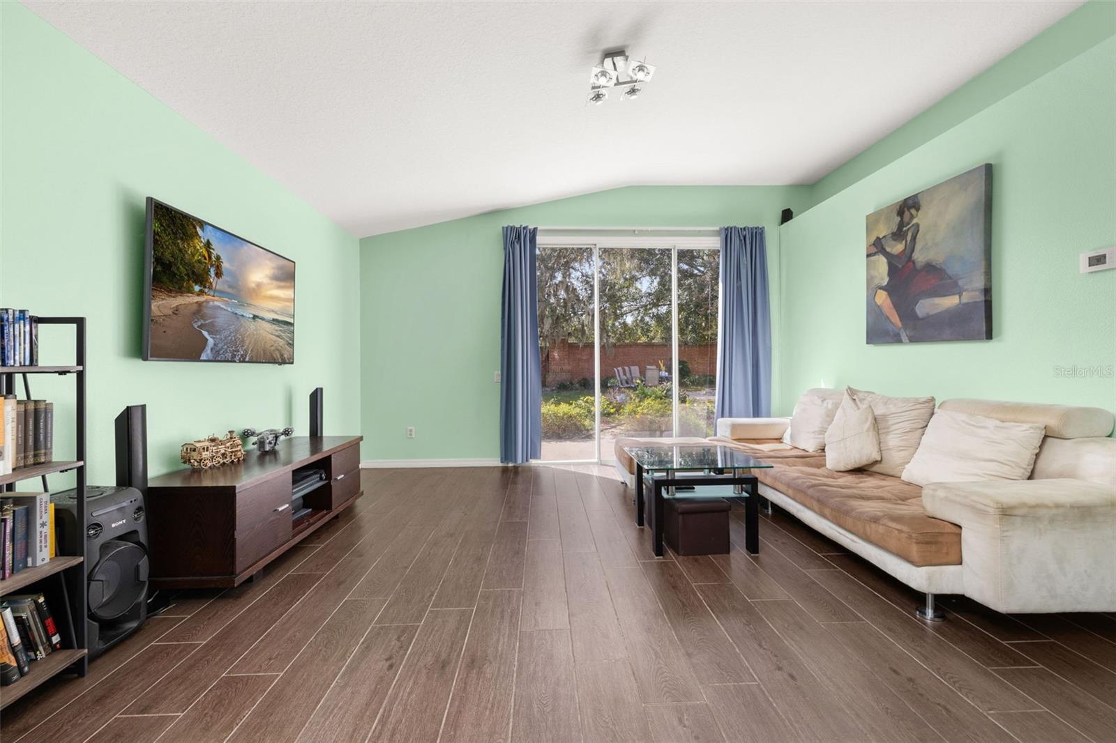 GLENMUIR 48 39 - Residential