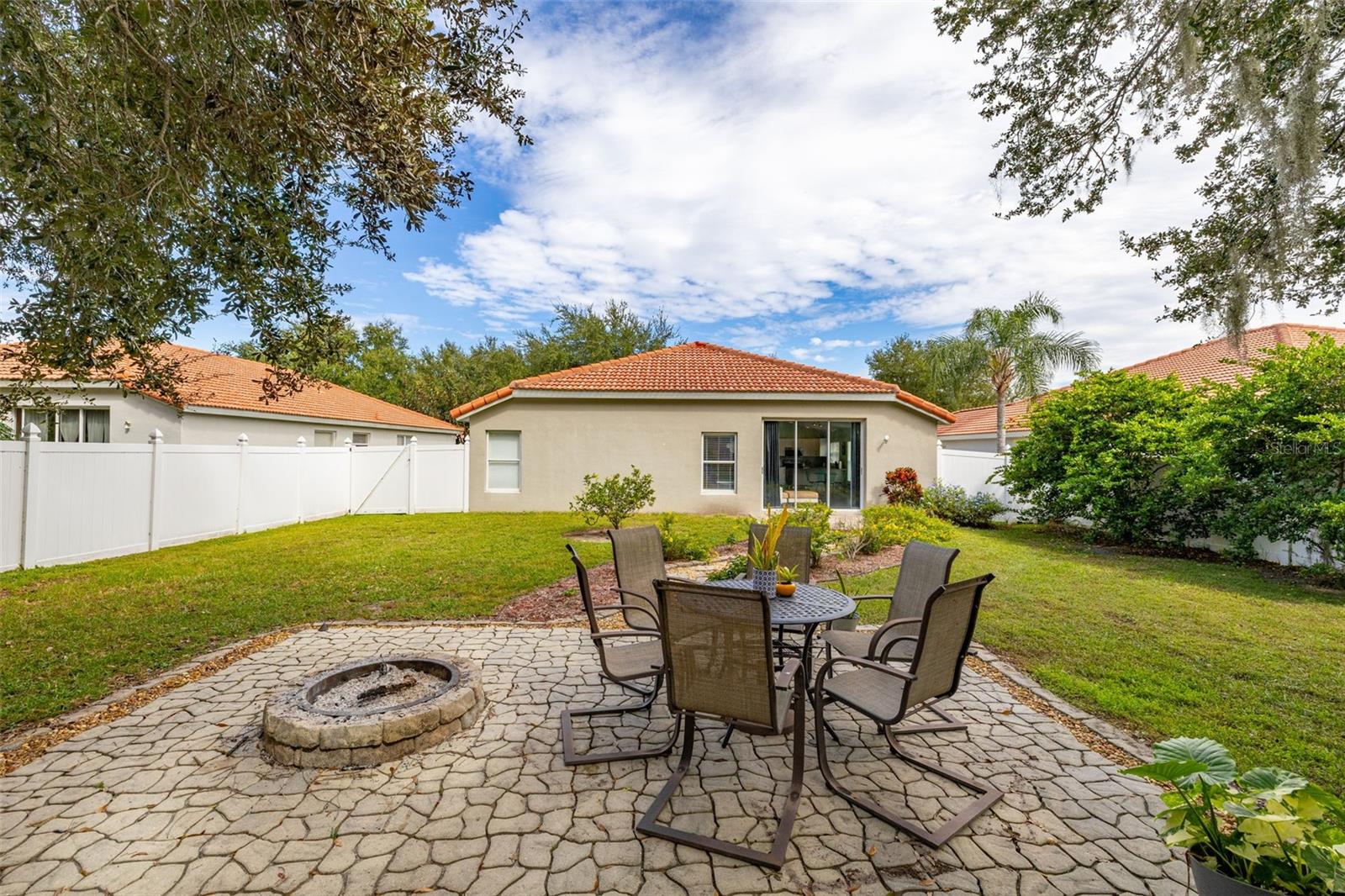 GLENMUIR 48 39 - Residential