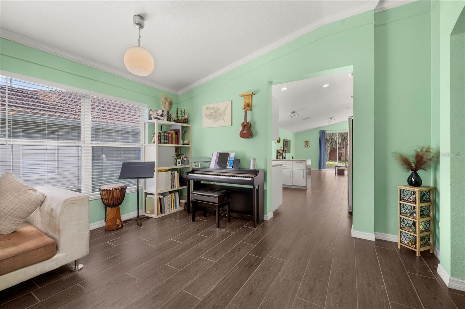 GLENMUIR 48 39 - Residential