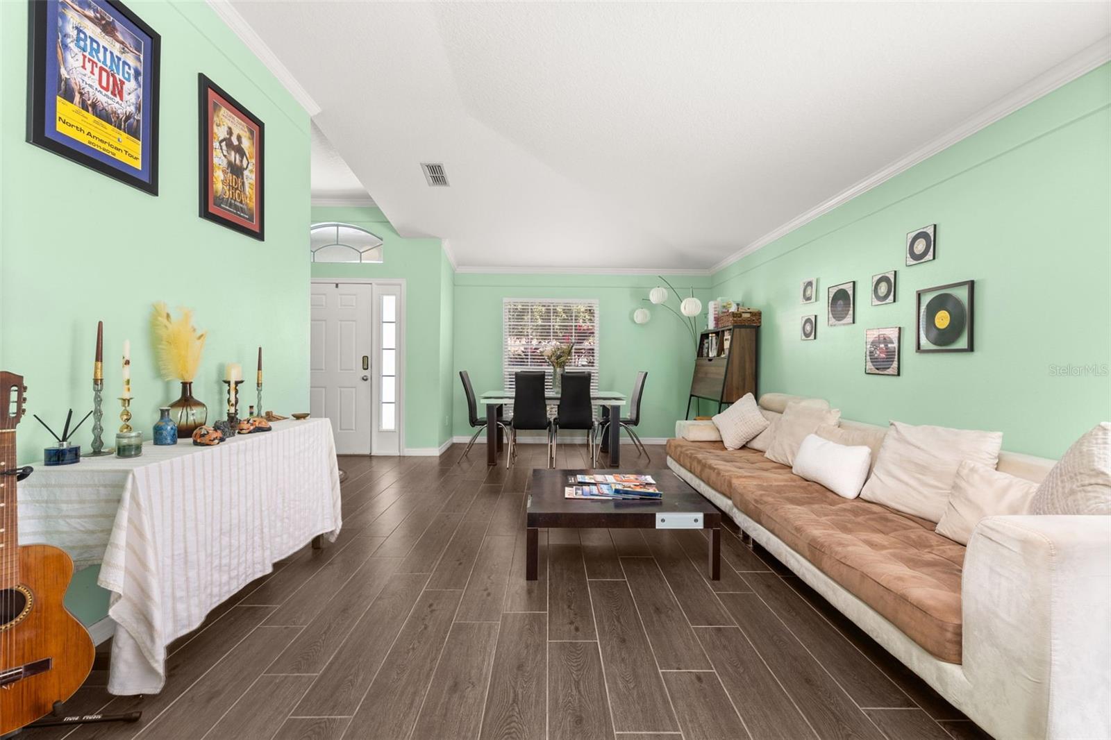 GLENMUIR 48 39 - Residential