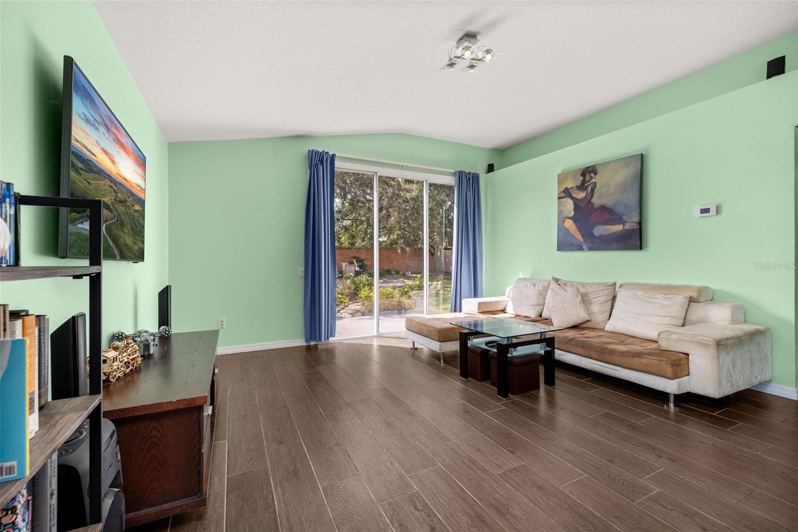 GLENMUIR 48 39 - Residential