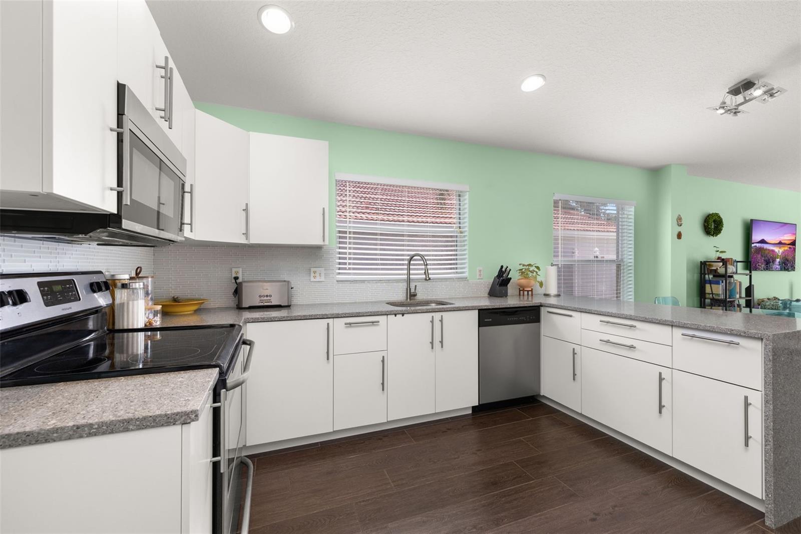 GLENMUIR 48 39 - Residential