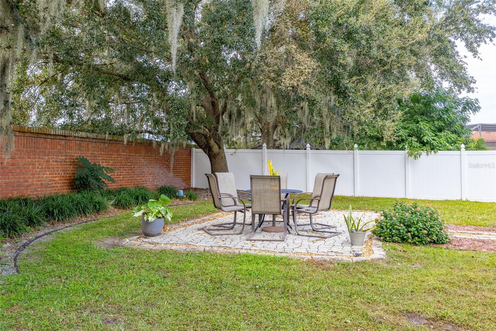 GLENMUIR 48 39 - Residential