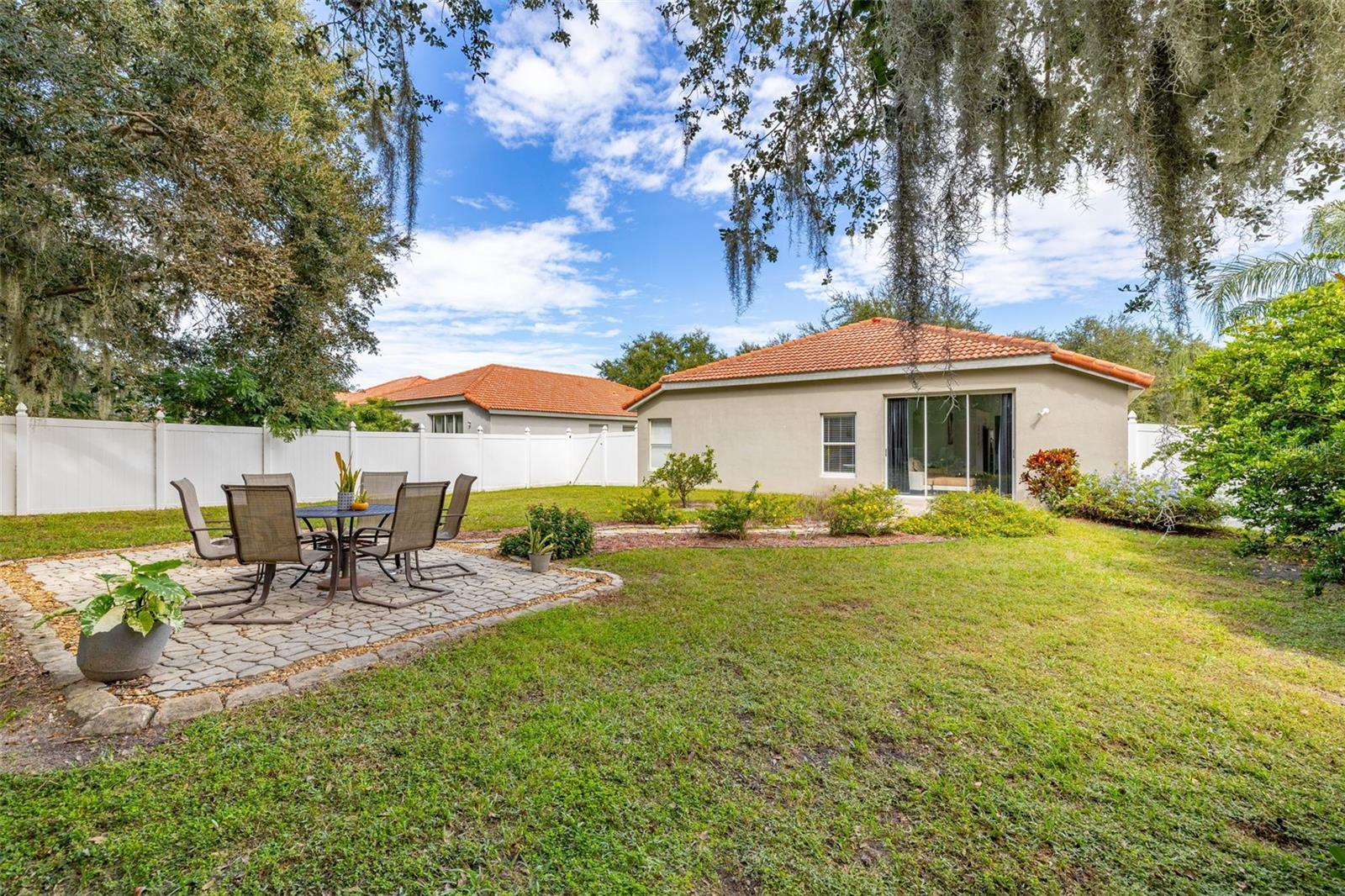 GLENMUIR 48 39 - Residential