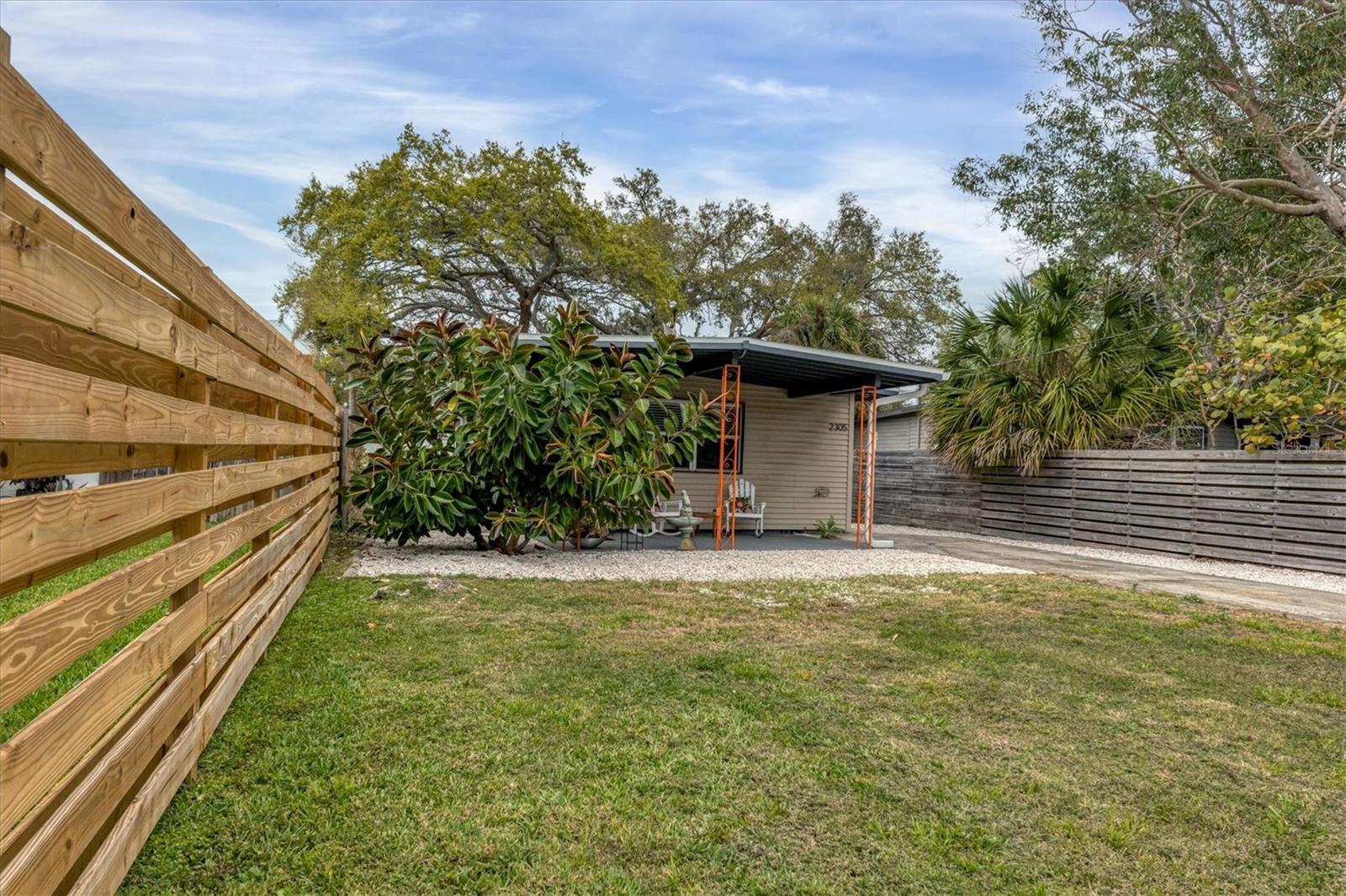 POMS PARK 3 - Residential Lease