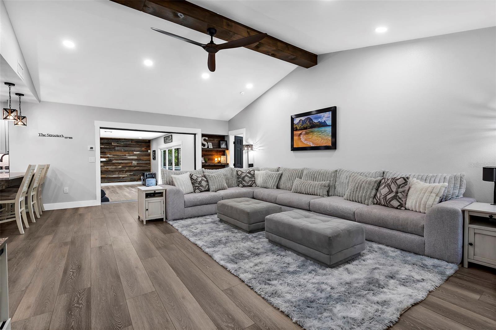 WOODLAND ESTATES - Residential