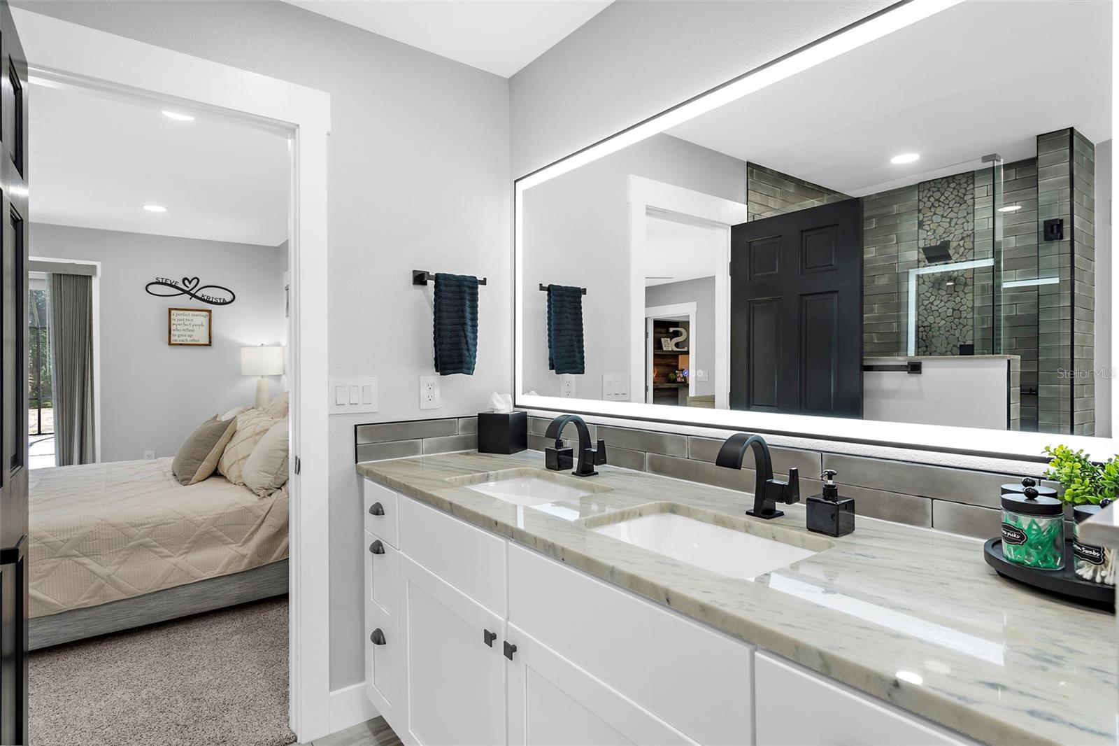 WOODLAND ESTATES - Residential