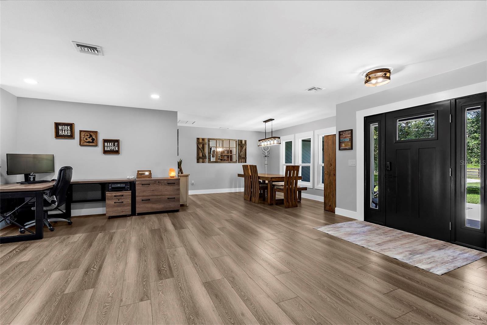 WOODLAND ESTATES - Residential