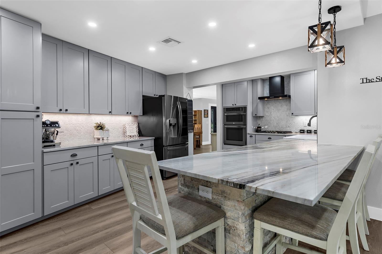 WOODLAND ESTATES - Residential