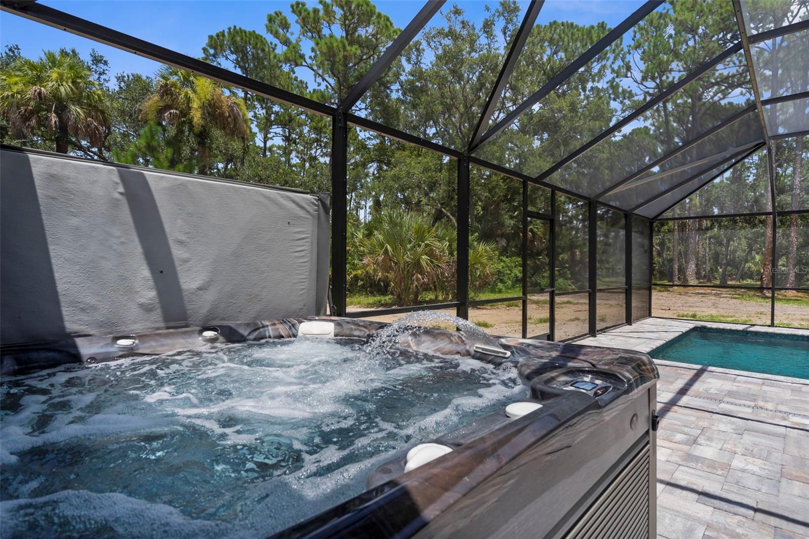 WOODLAND ESTATES - Residential