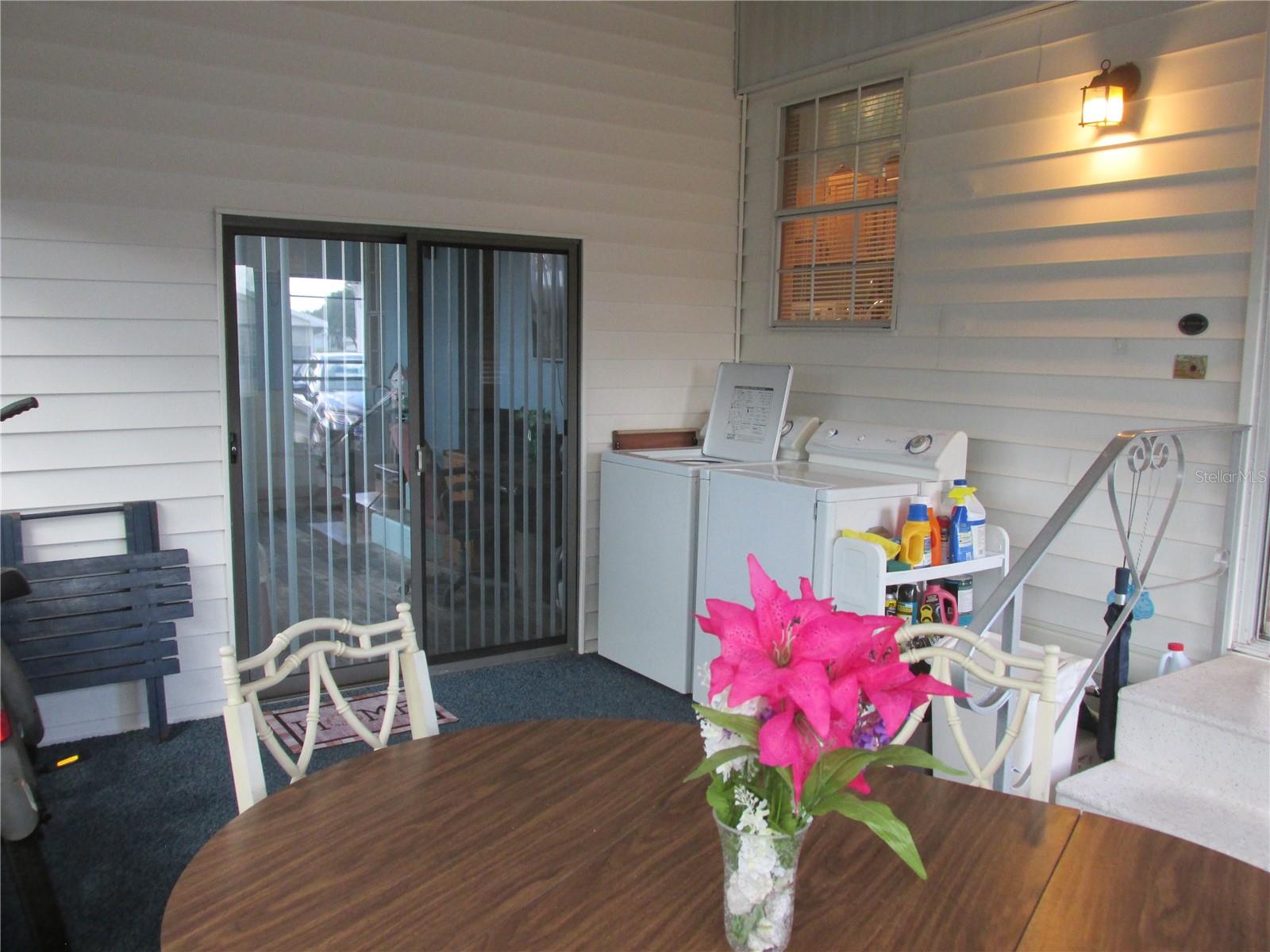 SADDLEBAG LAKE - Residential