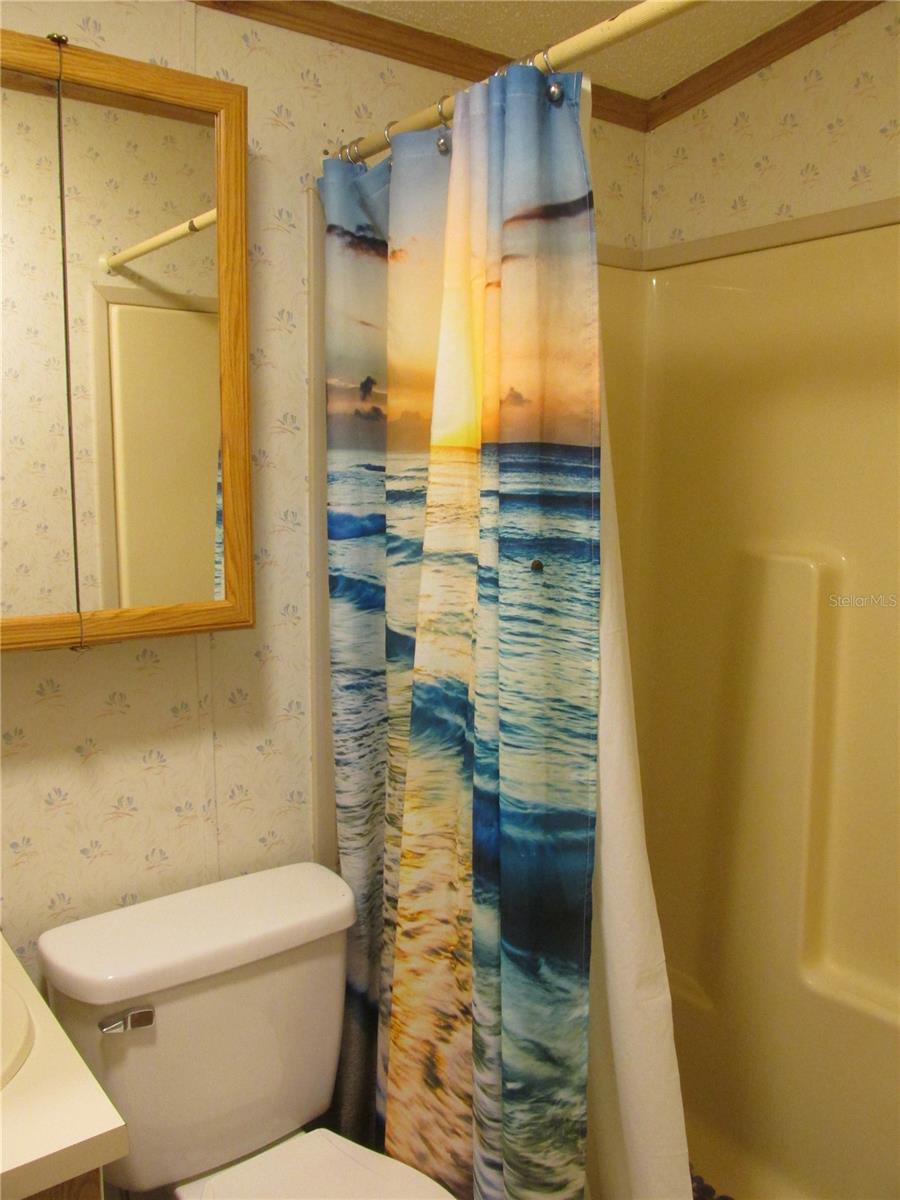 SADDLEBAG LAKE - Residential