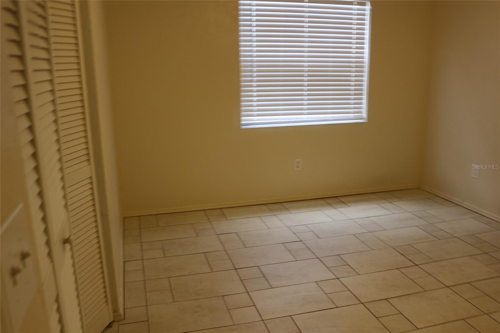 SILVER SANDS SEC D - Residential Lease