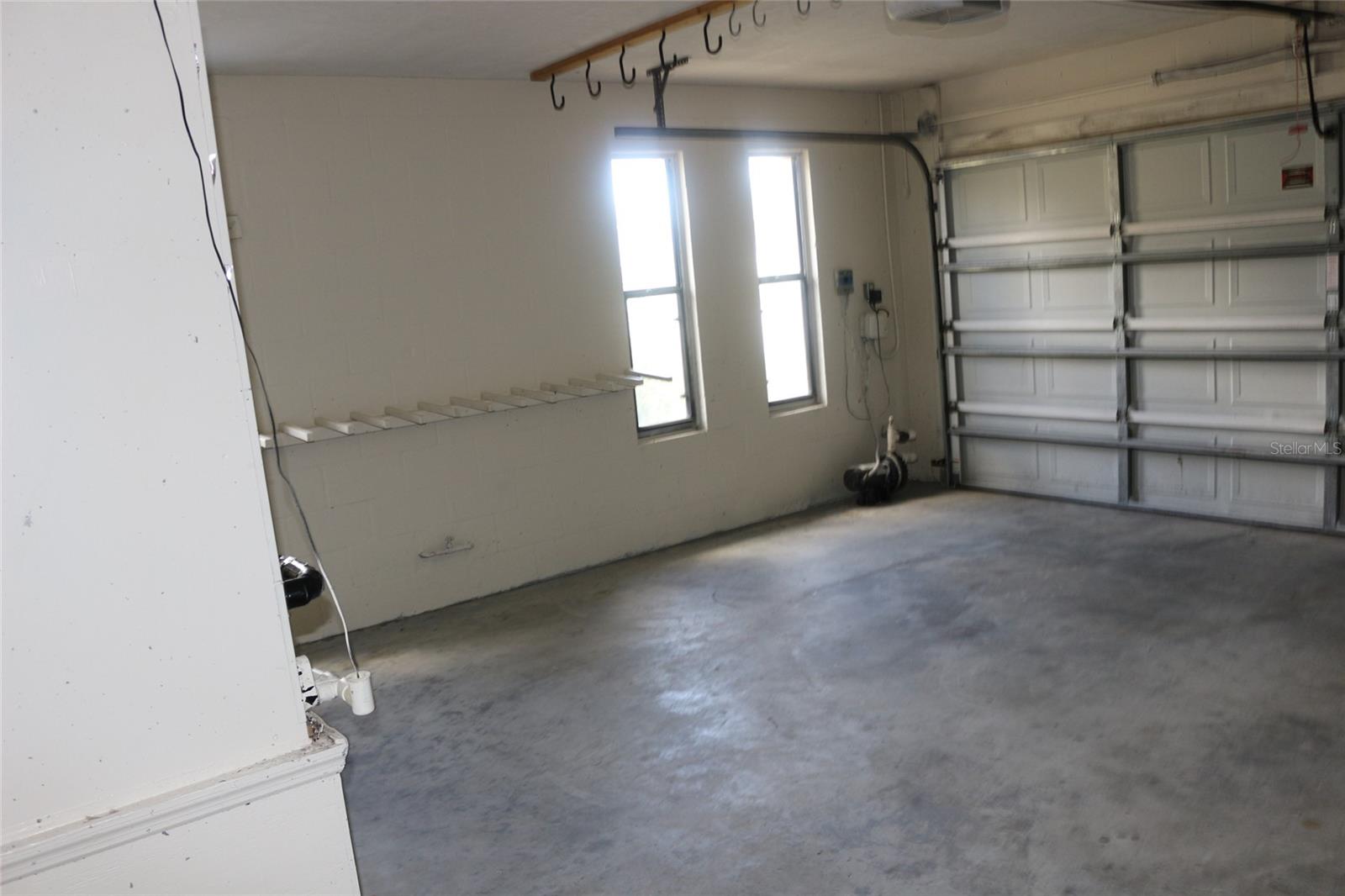 SILVER SANDS SEC D - Residential Lease