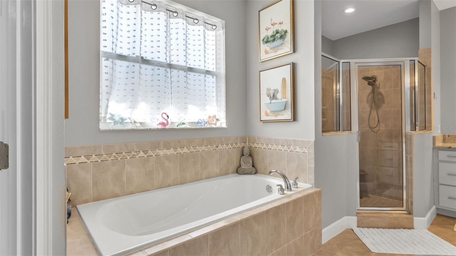 HALLAM PRESERVE EAST - Residential