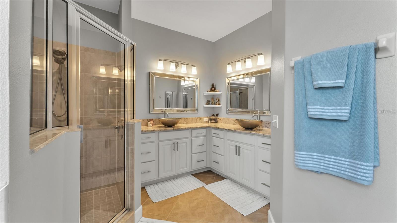 HALLAM PRESERVE EAST - Residential