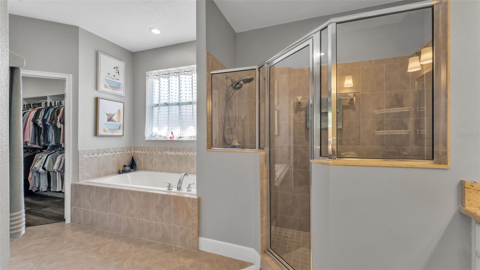 HALLAM PRESERVE EAST - Residential