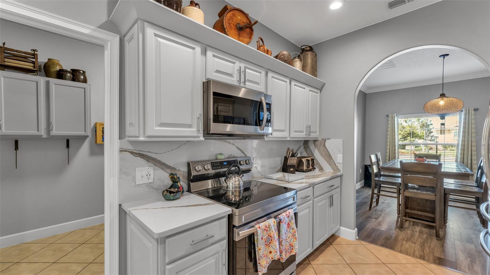 HALLAM PRESERVE EAST - Residential